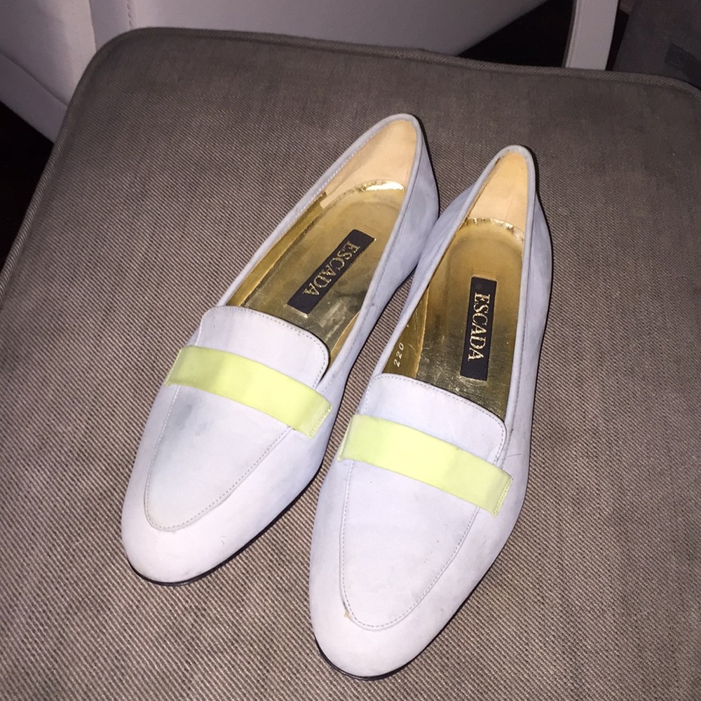 Escada loafers